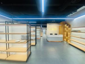 CROCKERY SHOP_ BEST INTERIOR FIT POUT COMPANY IN UAE